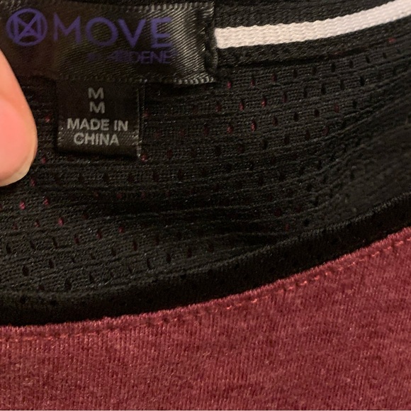 3/$20 Red graphic shirt w/mesh - Picture 2 of 3